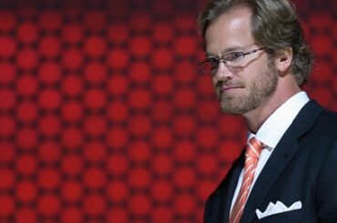 Le saviez-vous? Chris Pronger a terminé sa carrière dans la LNH avec: 157 G, 541 A, et 1 590 ...