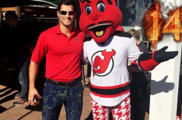 On pourrait dire que @adamhenrique et @ njdevil00 sont motivés pour une nouvelle saison. # ...