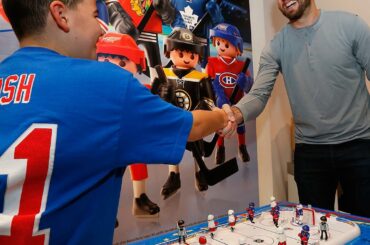 Rick Nash était hier au #NHLStore pour aider à dévoiler le nouveau #Playmobil LNH ...