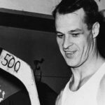 IL YA 54 ANS AUJOURD'HUI: Gordie Howe marque son 500ème but ....