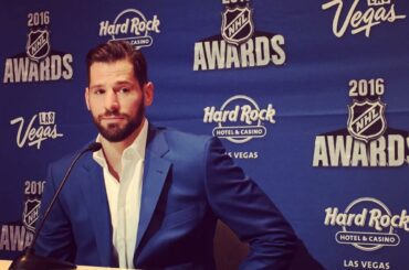 Salut Ryan. #NHLAwards ...