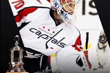 Le trophée Vezina du meilleur gardien de but de la ligue revient à Braden Holtby. #NHLAwa ...