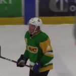 Avec ce mouvement dans le @dabeautyleague_official, @bboeser est la forme de mi-saison. : ...