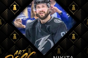 128 points plus tard et @ nikitakucherov86 éloigne le trophée Art Ross! #NHL ...