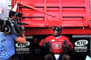 PK avait un plus grand seau. ALS #icebucket challenge ...