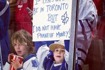 On ne peut pas avoir Phaneuf de ce gamin. #RivalryNight #TORvsDET ...