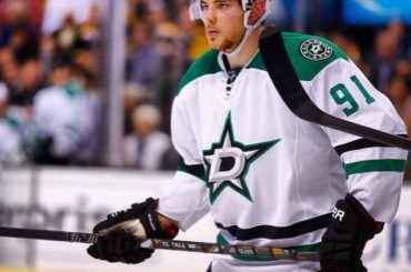 Tyler Seguin a disputé 203 matchs avec Boston et a recueilli 121 points (0,60 ...