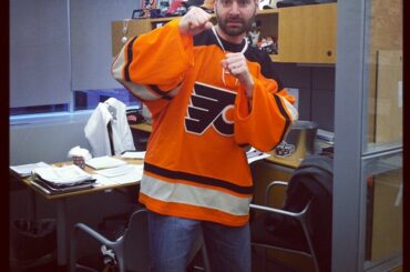 #broadstreetbullies sait aussi faire la fête dans les bureaux! #hwaa ...