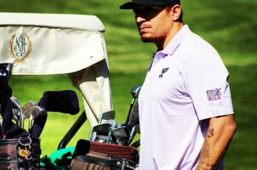 Chris Stewart lance le mois #HockeyFightsCancer à un golf de charité #STLBlues pour ...