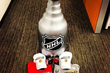 C'est une édition spéciale spéciale de #StanleyCup Final de #GEICOCupCrazy trivia cet après-midi ...