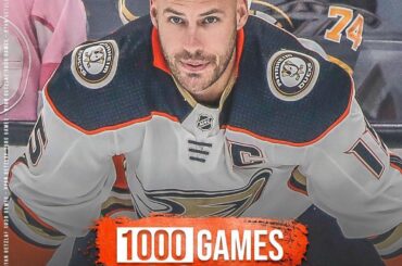 Jeu no 1.000 pour le capitaine de @anaheimducks, Ryan Getzlaf.

Félicitations! # Getzlaf1000 ...